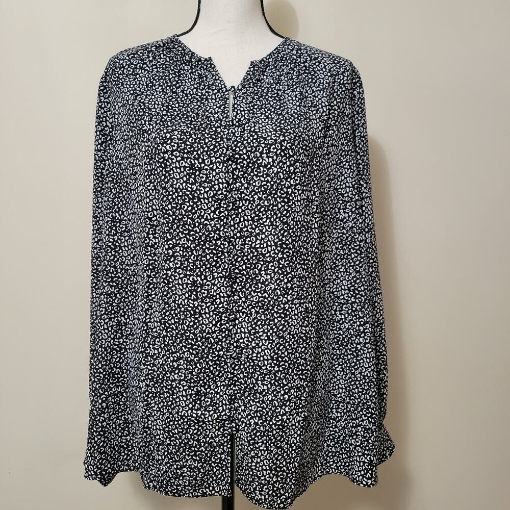 NWT Nine West Size XL Long Sleeve Button Front Tunic Blouse Top Black White